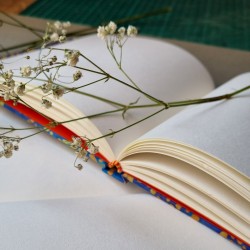 Carnet de notes artisanal carré avec tissu