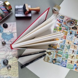 Carnet de voyage artisanal - carnettiste - mix media 200g
