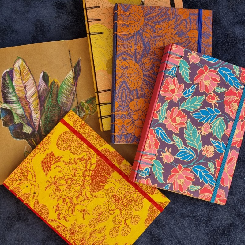 Carnet A5 scrapbooking art avec papier Kraft